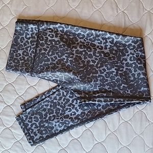 Zyia leggings